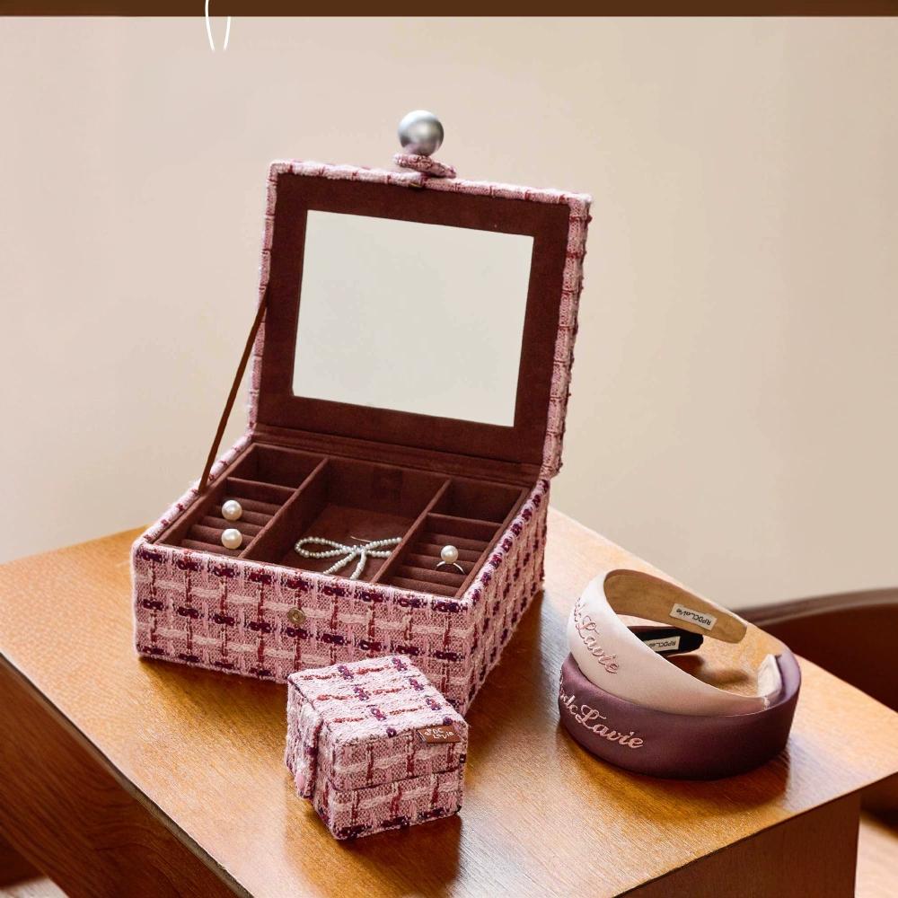 Cake Jewelry Box - NOOKLITE
